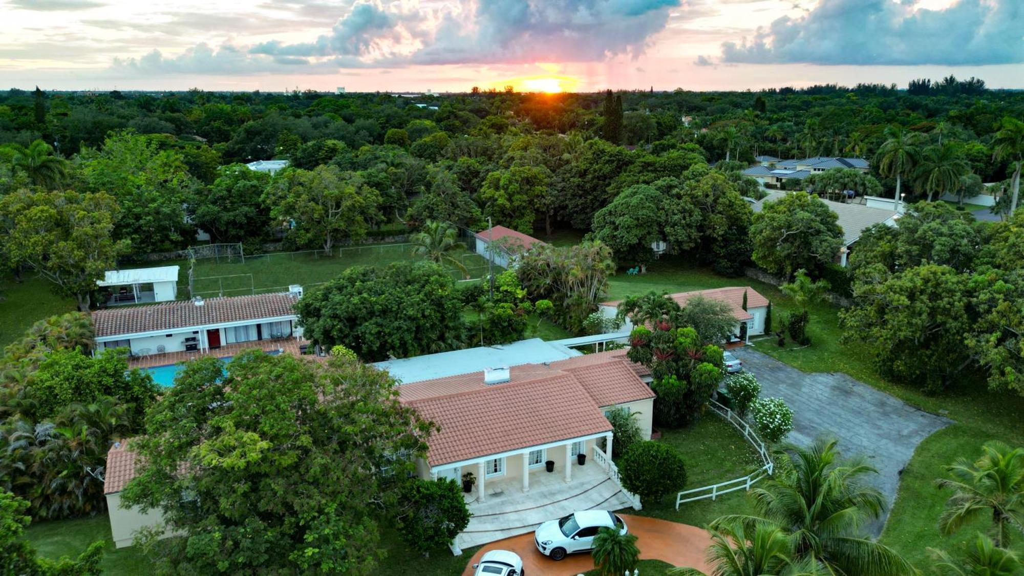 La Finca Miami Ngoại thất bức ảnh